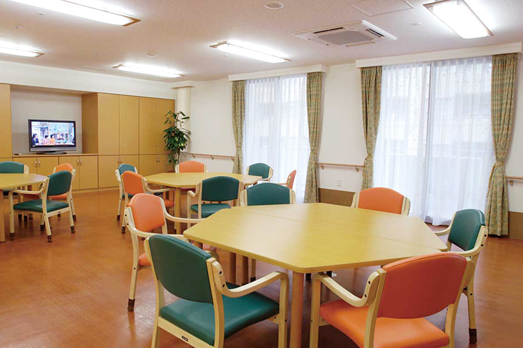 介護フロア　食堂兼機能訓練室